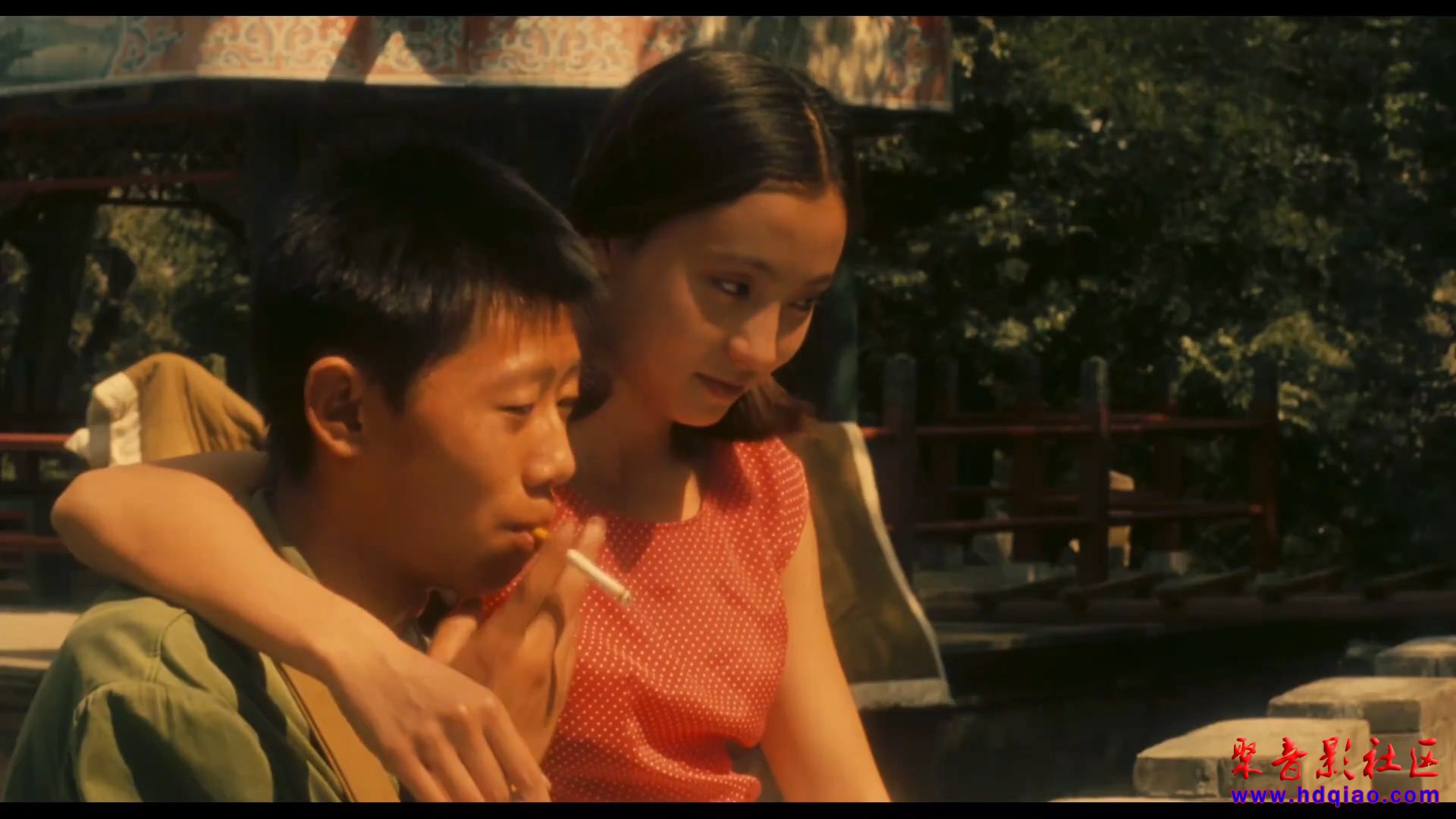 阳光灿烂的日子In.the.Heat.of.the.Sun.1994.1080p.WEB-DL.H264.AAC.mp4_20200830_083.jpg